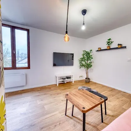 The Timothee Lägenhet *